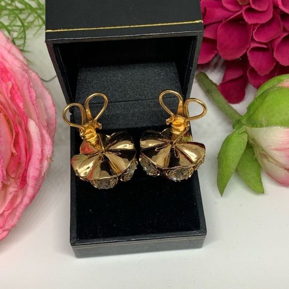 VINTAGE⚜️RARE NAPIER Filigree Crystal Clip Earrings - Picture 4 of 7